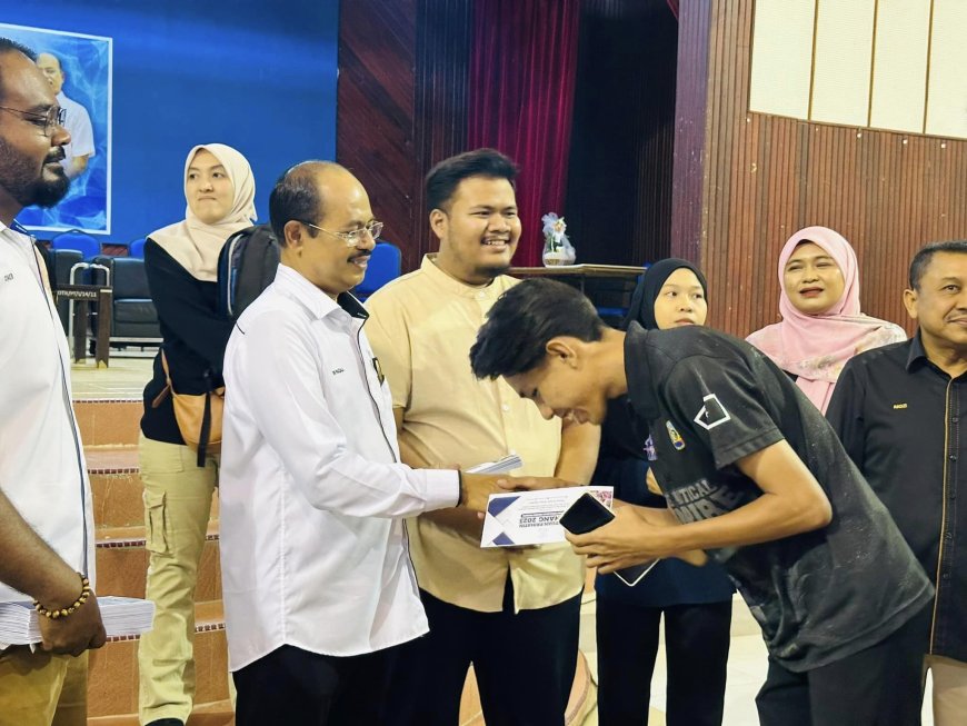 516 SISWA DUN MUADZAM & BUKIT IBAM TERIMA BANTUAN PRIHATIN PAHANG 2023