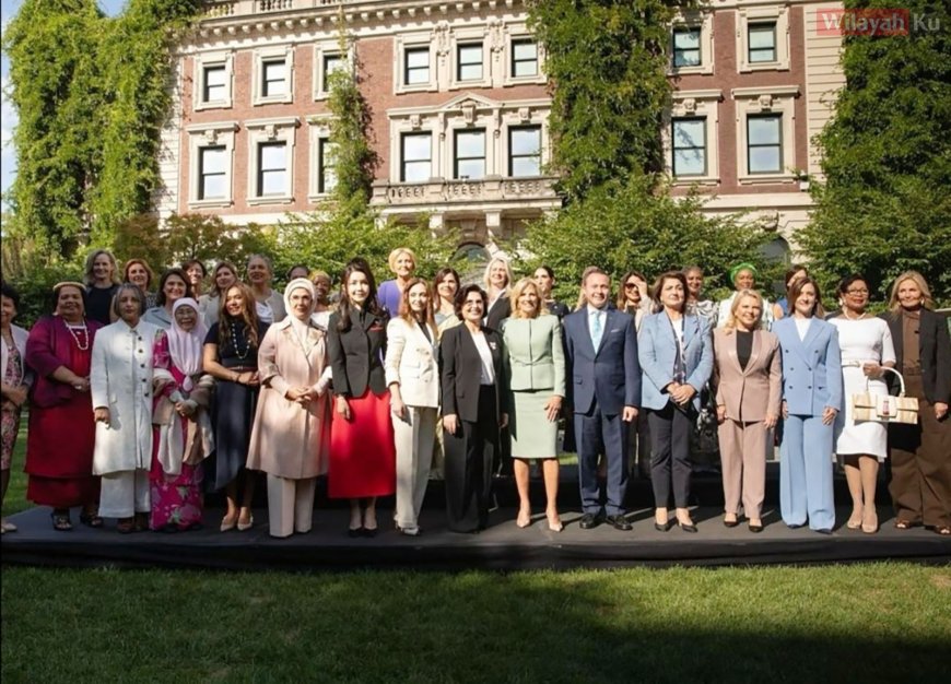 Sebelum ini, pengguna media sosial didapati memuat naik gambar dan video Wan Azizah yang disunting daripada Instagram milik Perdana Menteri Israel semasa hadir ke Perhimpunan Agung Pertubuhan Bangsa-Bangsa Bersatu (UNGA) ke-78 di New York, Amerika Syarikat pada 21 Sept lepas.