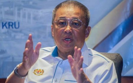 AHLI PARLIMEN LABUAN NAFI WUJUD PAKSAAN, UGUT, SOGOKAN UNTUK SOKONG PERDANA MENTERI