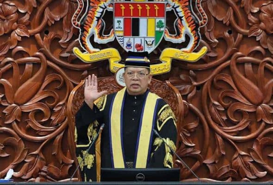 SESIAPA PUN BOLEH HINA SAYA DILUAR - SPEAKER