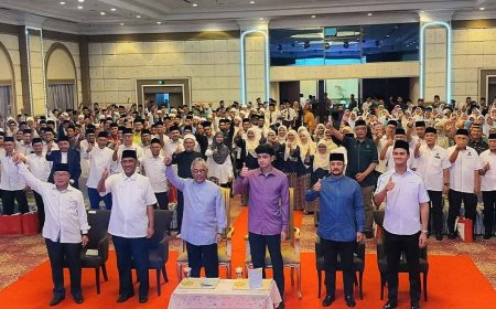 434 pelajar terima peranti mudah alih