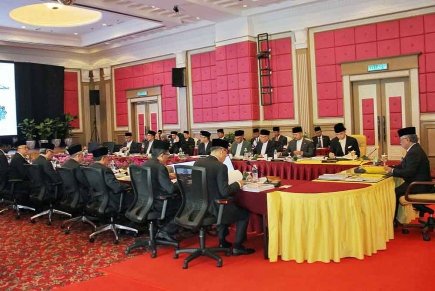 Usah jadikan masjid pentas politik - Sultan Pahang