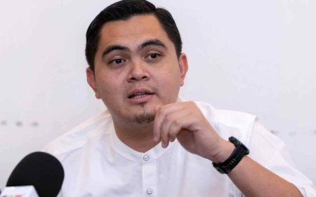 'Kerajaan perlu jawab siapa sorok Titah Adendum' - Dr Akmal