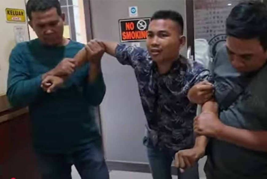 Geram ditegur, anak bakar rumah dan ayah kandung