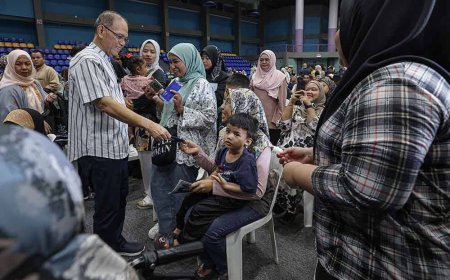 5,000 anak Pahang dapat baucar petrol, diesel pulang beraya