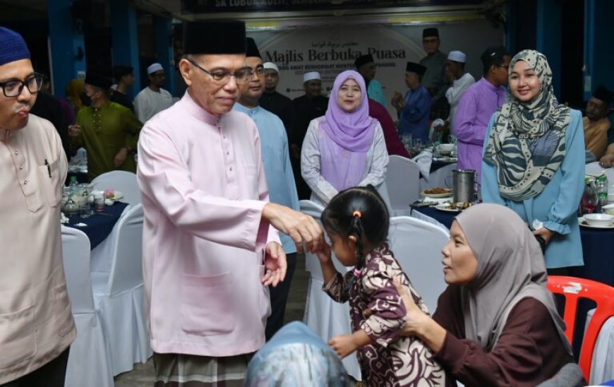 Pahang Prihatin… Tokwan Sampaikan Bantuan Kepada Mangsa Banjir