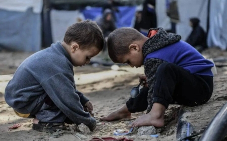 Kanak-kanak Gaza bergelut antara hidup dan mati