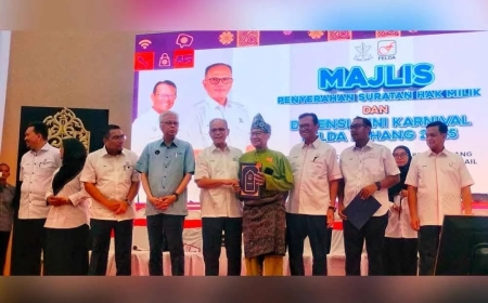 Hanya 4 peratus peneroka Felda di Pahang belum terima surat hak milik