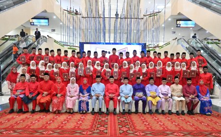 Perkukuh UMNO, Hadapi Hakikat Dan Semai Harapan Masa Depan