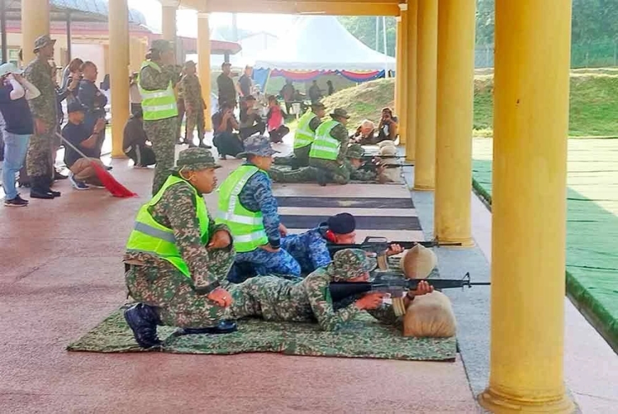 Pelatih PLKN 3.0 teruja menembak guna M16