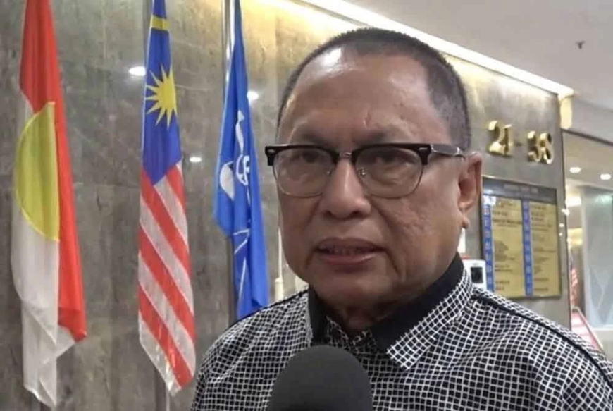 Keluar UMNO: Puad puji Zafrul, sindir Annuar Musa