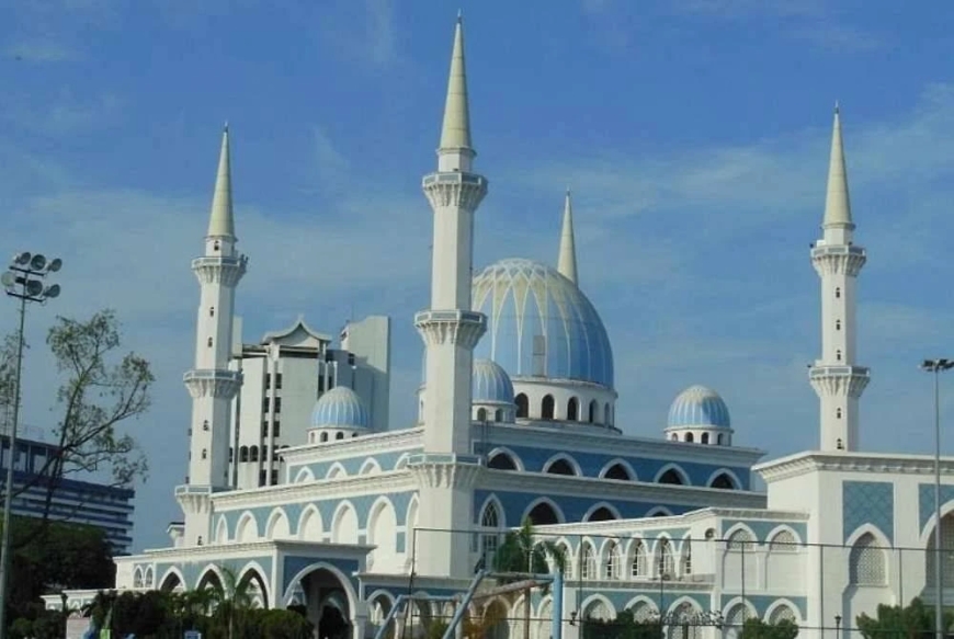 Nahas pelajar UPSI: Sultan Pahang titah masjid anjur solat jenazah ghaib