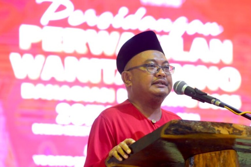 Payung Melayu: Niat Tun M Tidak Ikhlas