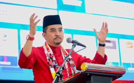 Asyraf Wajdi Tegas Tolak "Politik Sate", Seru Perpaduan UMNO Demi Kemenangan