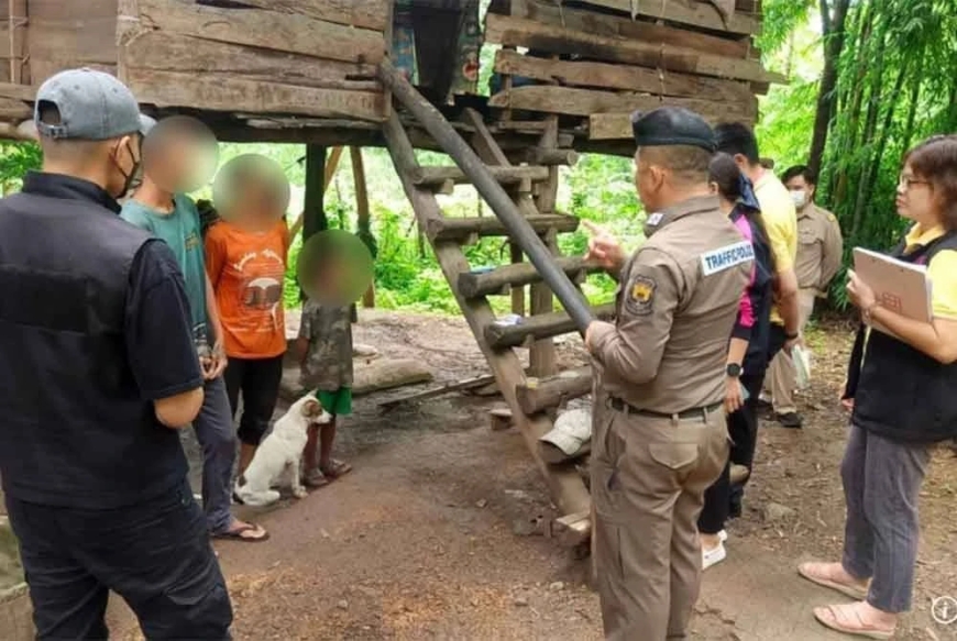 Budak 8 tahun 'dibesarkan' anjing, hanya tahu menyalak