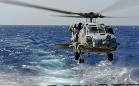Helikopter, jet pejuang Tentera Laut AS terhempas di Laut China Selatan