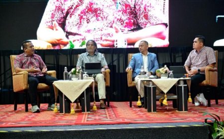 Khairy Puji Komitmen Pemuda UMNO Anjur RIMBUN, Demi Masa Depan Pendidikan