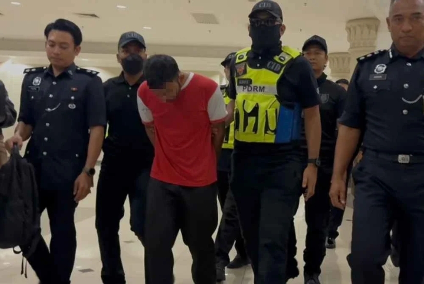 Penuntut IPTA mengaku tidak bersalah cemar al-Quran, hantar komunikasi jelik